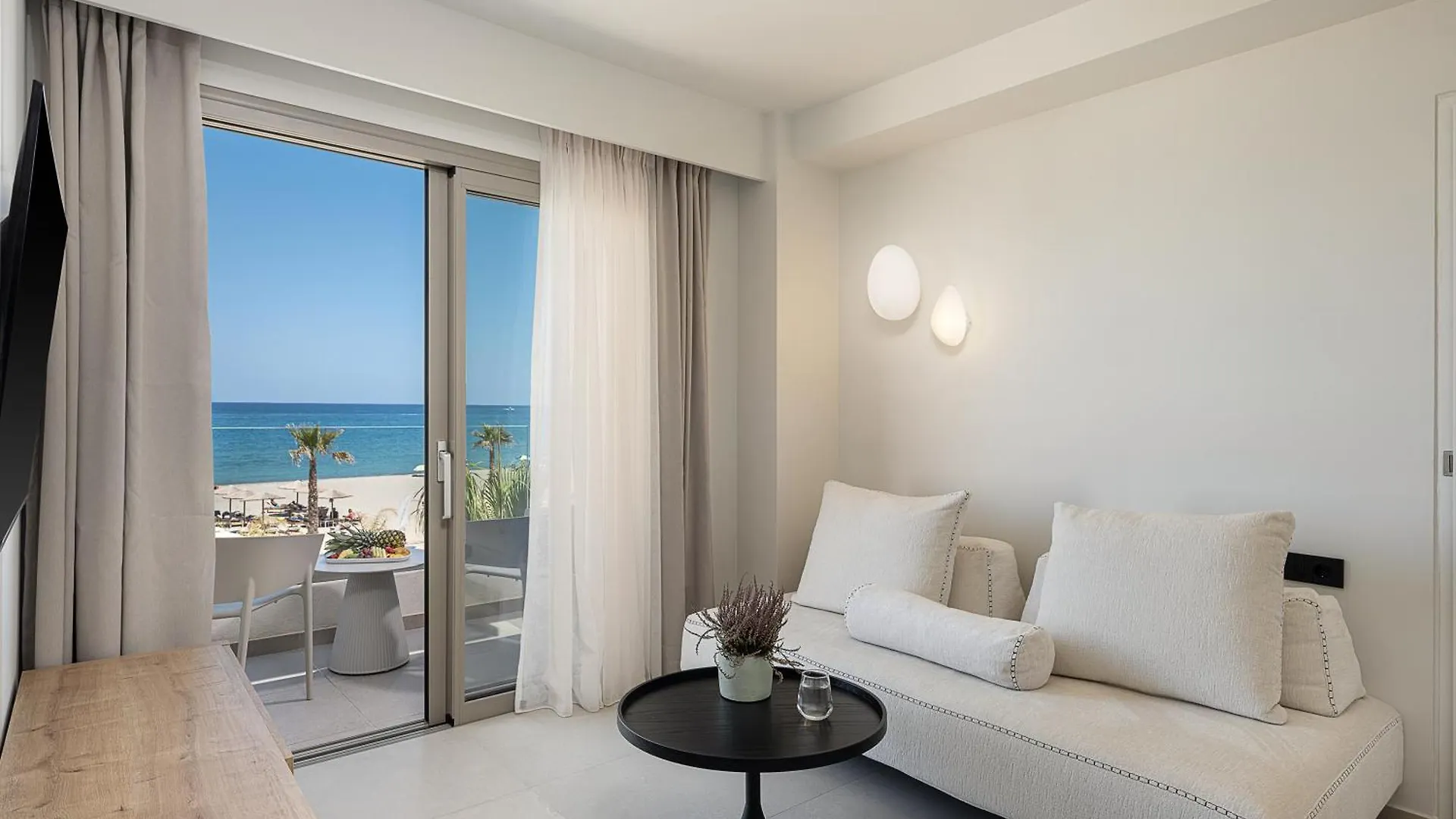 Iperion Beach Hotel Rethymno  3*, Rethymno (Crete) Greece