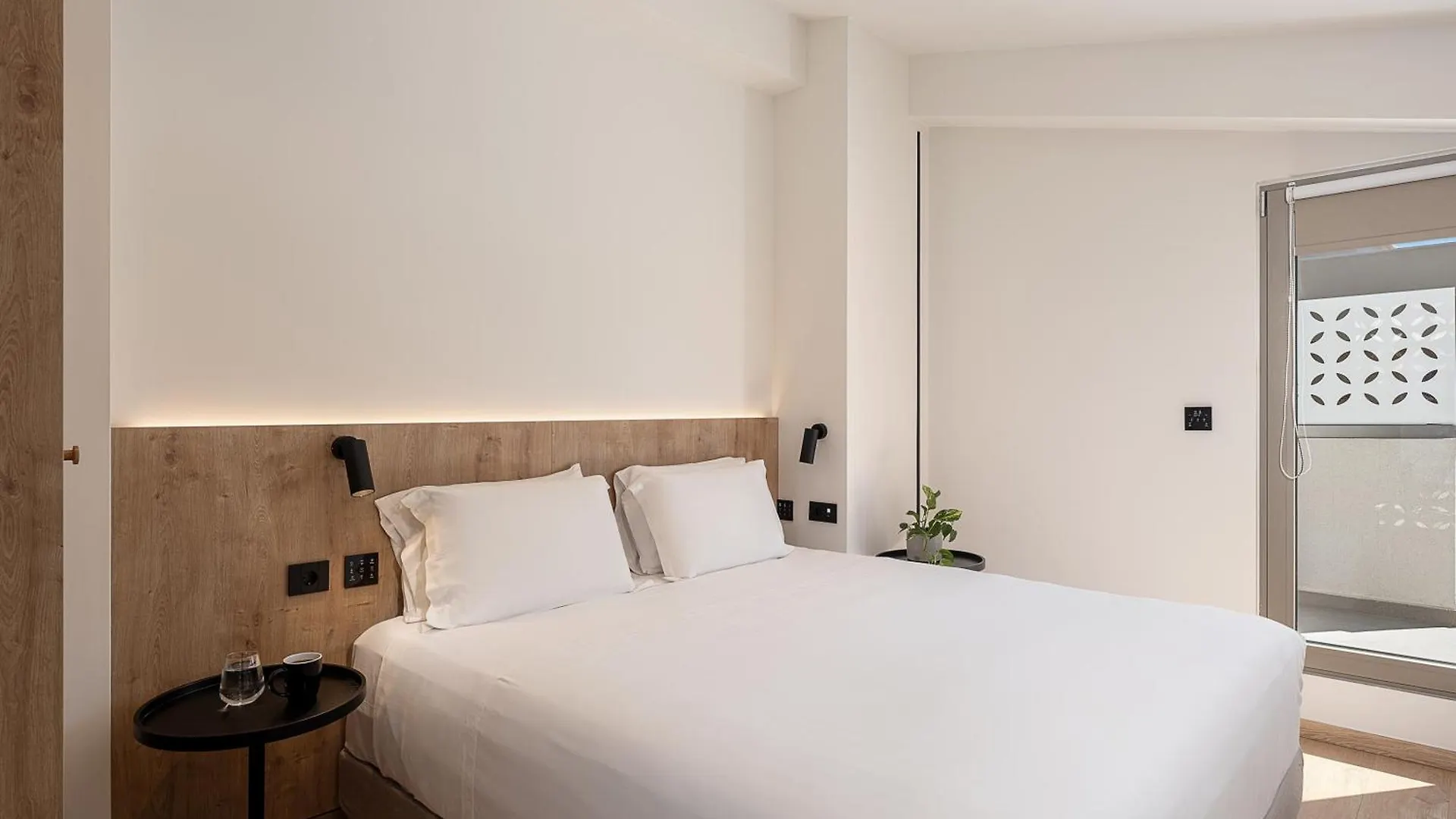 Iperion Beach Hotel Rethymno  Aparthotel